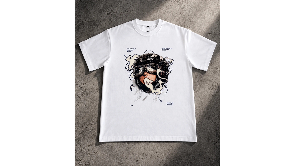 P8 Amse White Tee met navy print, voorkant